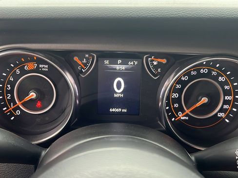 Used 2023 Jeep Wrangler Sport S image 18