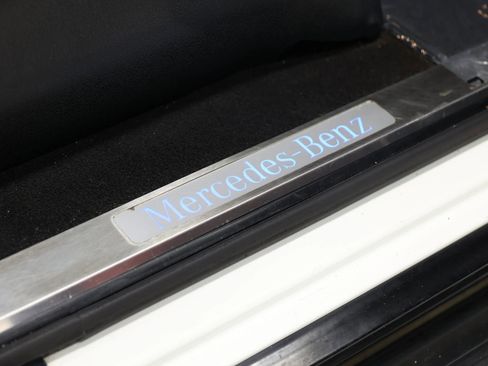 Used 2013 Mercedes-Benz G 550 image 73