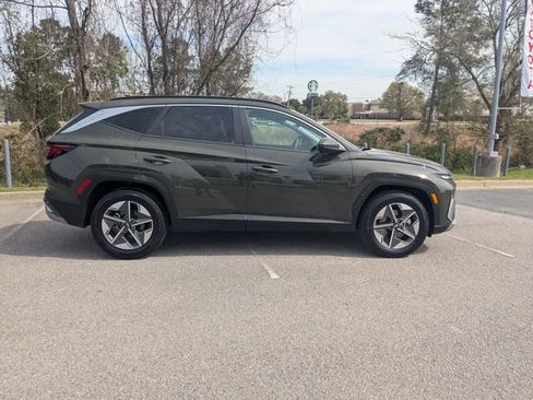 Used 2025 Hyundai Tucson SEL image 2