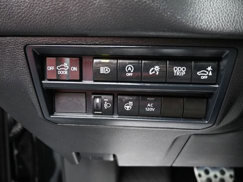 Used 2024 Toyota Tundra Limited w/ TRD Off-Road Package AWD/4WD image 12