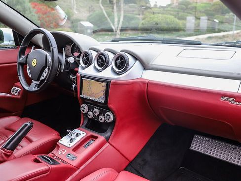 Used 2006 Ferrari 612 Scaglietti image 35
