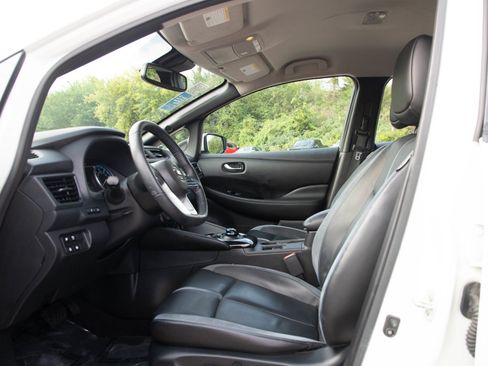 Used 2020 Nissan Leaf SL Plus FWD image 22