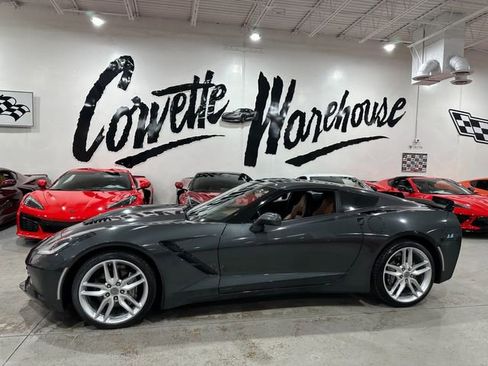 Used 2019 Chevrolet Corvette Stingray Coupe w/ 2LT Preferred Equipment Group RWD image 21