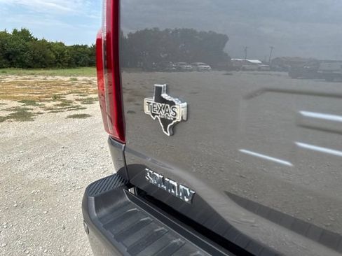 Used 2025 Ford F150 XLT w/ Equipment Group 302A MID AWD/4WD image 13