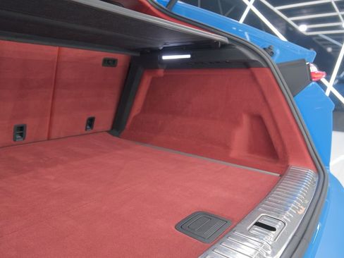 Used 2022 Lamborghini Urus image 44