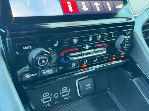 Used 2023 Jeep Grand Cherokee L Summit w/ Advanced Protech Group IV image 18