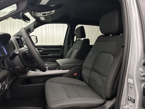 New 2026 RAM 1500 Big Horn AWD/4WD image 15