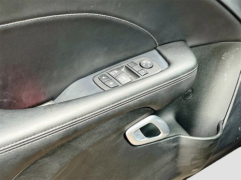 Certified 2023 Dodge Challenger R/T w/ Plus Package image 18