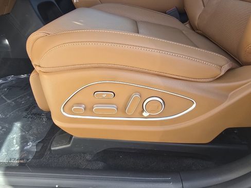 New 2026 Hyundai Palisade Calligraphy AWD/4WD image 17