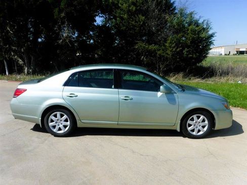 Used 2007 Toyota Avalon XL FWD image 4
