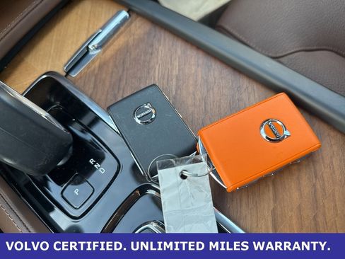 Certified 2023 Volvo XC90 B6 Plus w/ Protection Package Premier image 29