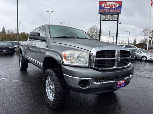 Used 2008 Dodge Ram 2500 Truck SXT image 14