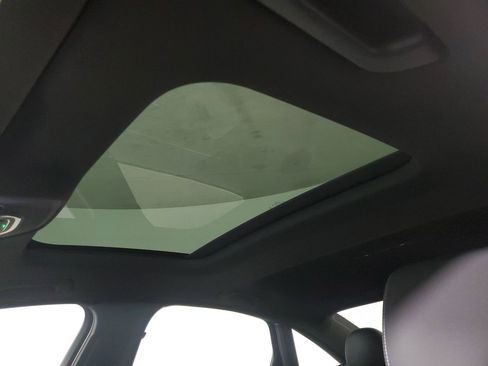 Used 2025 Audi A6 Premium Plus image 18