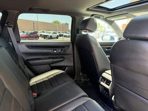 Used 2025 Honda CR-V Sport-L image 39