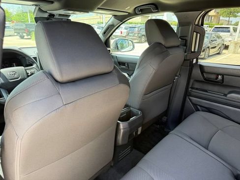 Used 2026 Toyota Tacoma SR5 AWD/4WD image 25