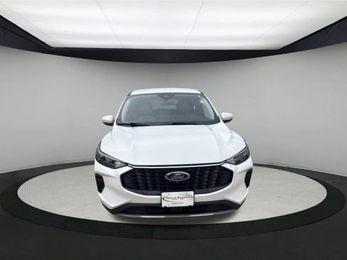 Used 2023 Ford Escape Active w/ Tech Pack #2 image 2