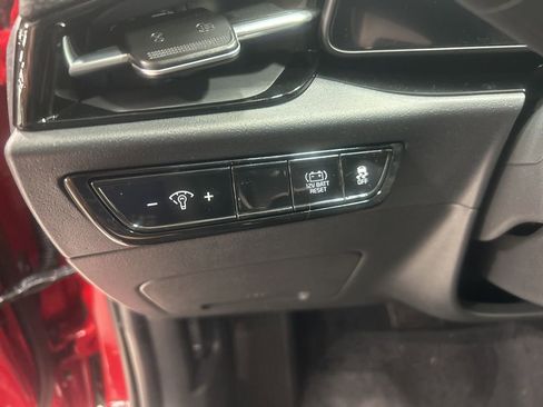 New 2025 Kia Niro EX image 11