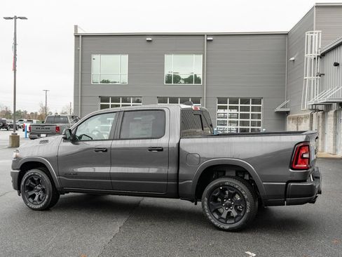 New 2026 RAM 1500 Big Horn AWD/4WD image 7