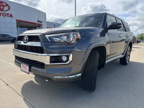 Used 2014 Toyota 4Runner Limited AWD/4WD image 6