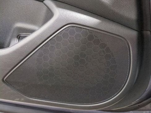 Used 2020 Honda Accord Touring image 17