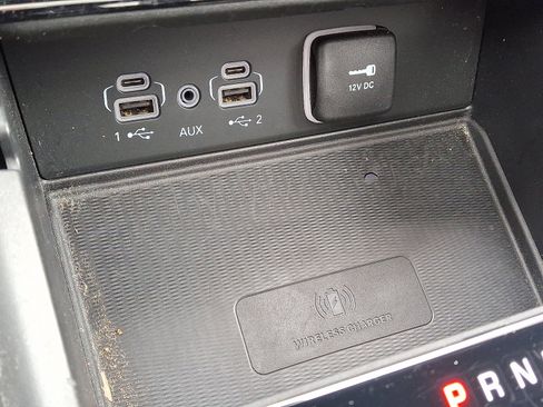 Certified 2023 Jeep Grand Cherokee Overland w/ Luxury Tech Group IV image 26