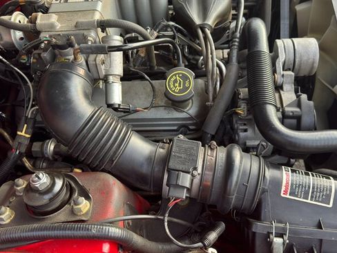 Used 1992 Ford Mustang LX image 40