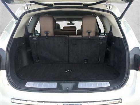 Used 2020 INFINITI QX60 Luxe w/ Essential Package image 6