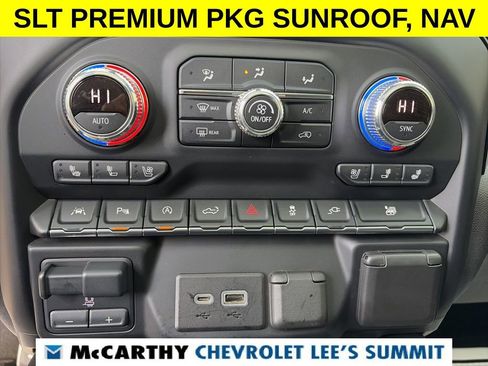 Used 2021 GMC Sierra 1500 SLT w/ SLT Premium Plus Package image 9