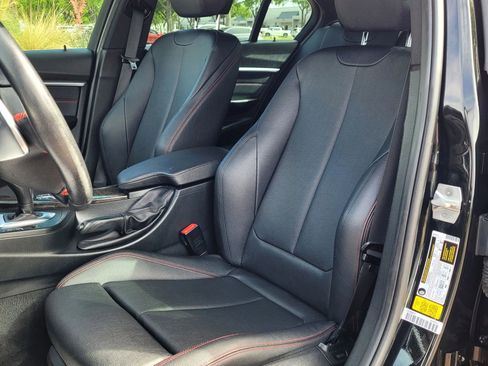Used 2017 BMW 330i Sedan image 18