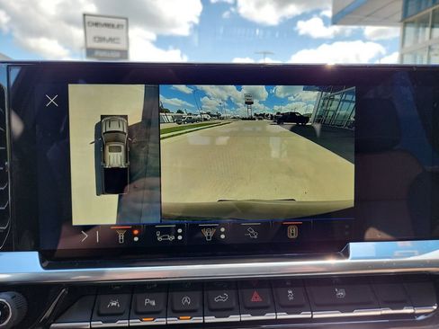 New 2026 Chevrolet Silverado 1500 High Country AWD/4WD image 23