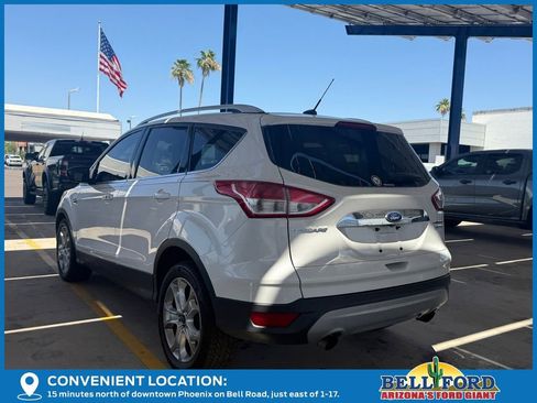 Used 2015 Ford Escape Titanium FWD image 3