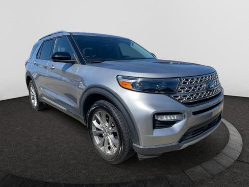 Used 2022 Ford Explorer Limited image 3