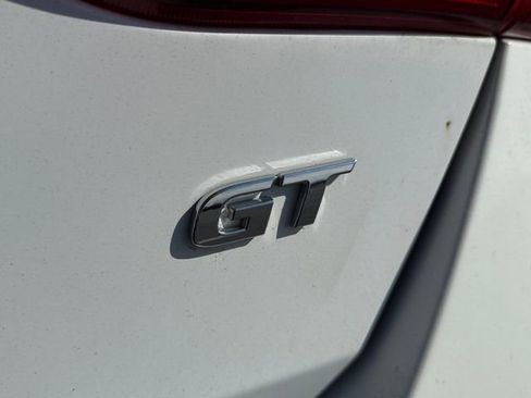 Used 2017 Hyundai Elantra GT image 17