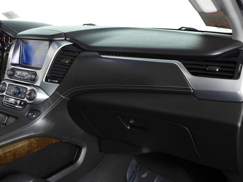 Used 2020 Chevrolet Tahoe LT RWD image 14