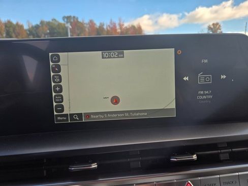 New 2025 Kia Telluride S image 13