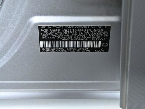 Used 2019 Lexus IS 300 F Sport w/ F Sport Package image 37