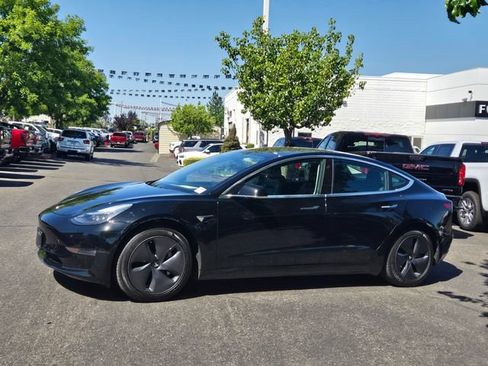 Used 2018 Tesla Model 3 Long Range AWD/4WD image 7