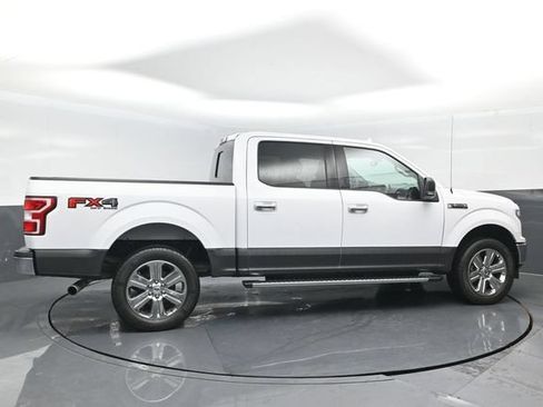 Used 2018 Ford F150 XLT w/ Equipment Group 302A Luxury AWD/4WD image 3