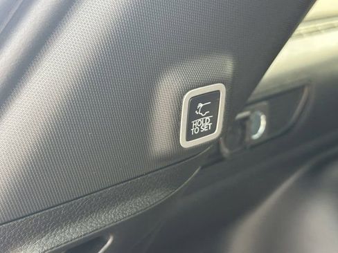 New 2025 Jeep Grand Cherokee Limited image 21