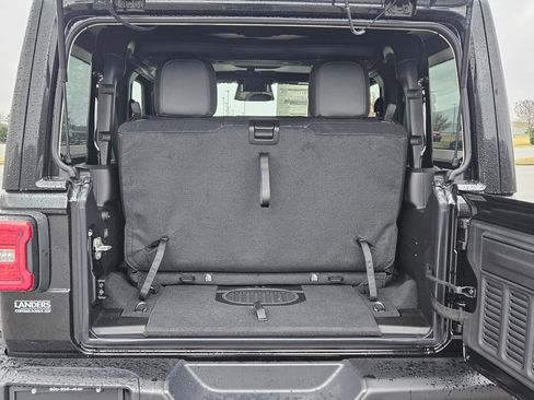 New 2026 Jeep Wrangler Rubicon image 23