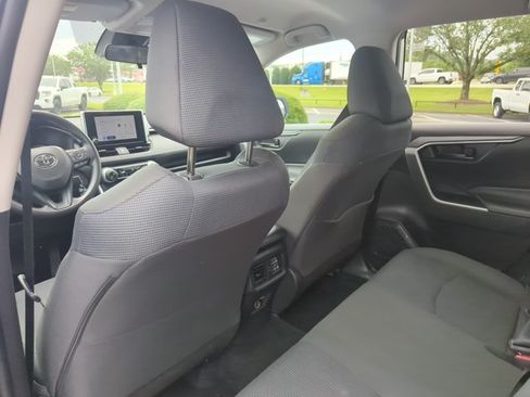 Used 2025 Toyota RAV4 LE FWD image 19