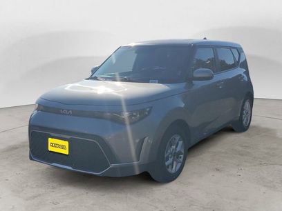 Used 2023 Kia Soul LX w/ Option Group 015