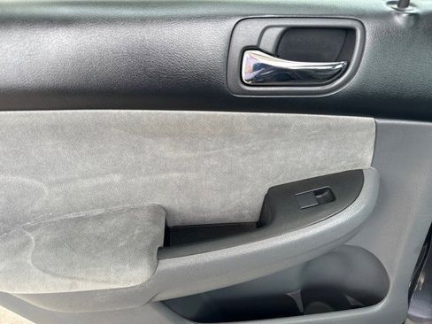 Used 2005 Honda Accord LX image 6