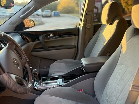 Used 2017 Buick Enclave Convenience image 12