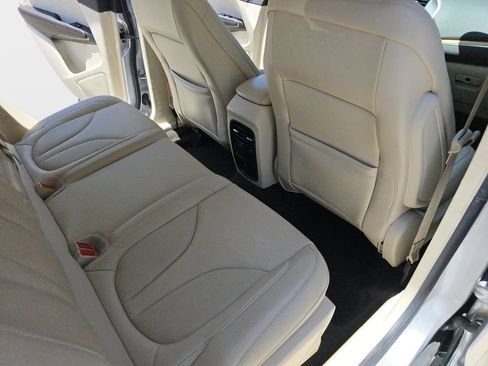 Used 2016 Lincoln MKC Select w/ Select Plus Package FWD image 13