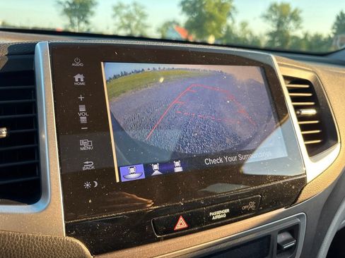 Used 2017 Honda Pilot EX-L image 25