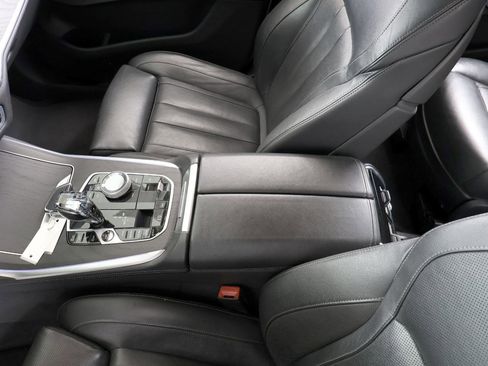 Used 2020 BMW X7 xDrive40i w/ Premium Package AWD/4WD image 46