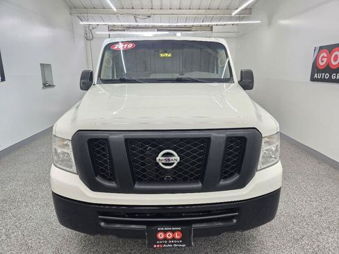 Used 2019 Nissan NV 2500 SV RWD image 2
