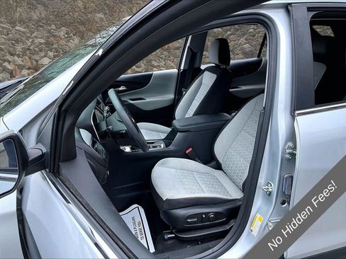 Used 2022 Chevrolet Equinox LT AWD/4WD image 23
