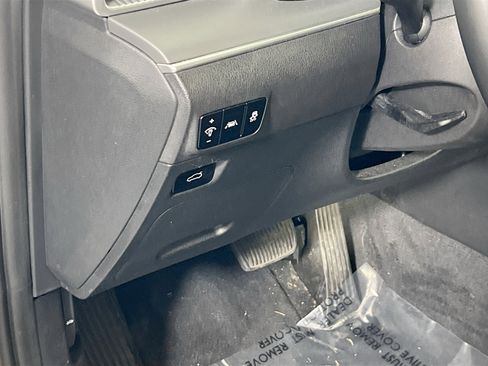 Used 2022 Kia K5 GT-Line image 10